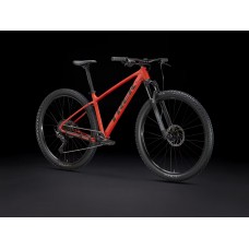 Gorsko kolo TREK MARLIN 6 Gen3, rdeča barva